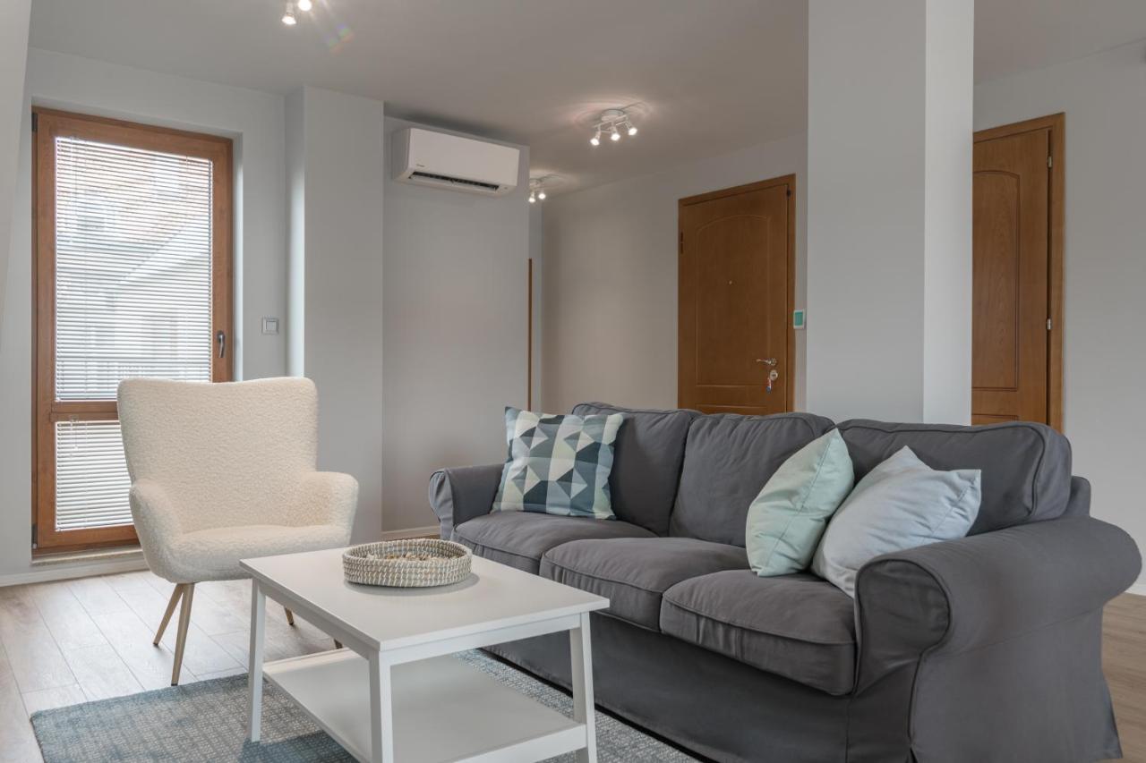 Magdalena Apartment - Two Bathrooms, Perfect City Center 바르나 외부 사진